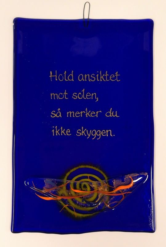 Hustavle i glass, Hold ansiktet...